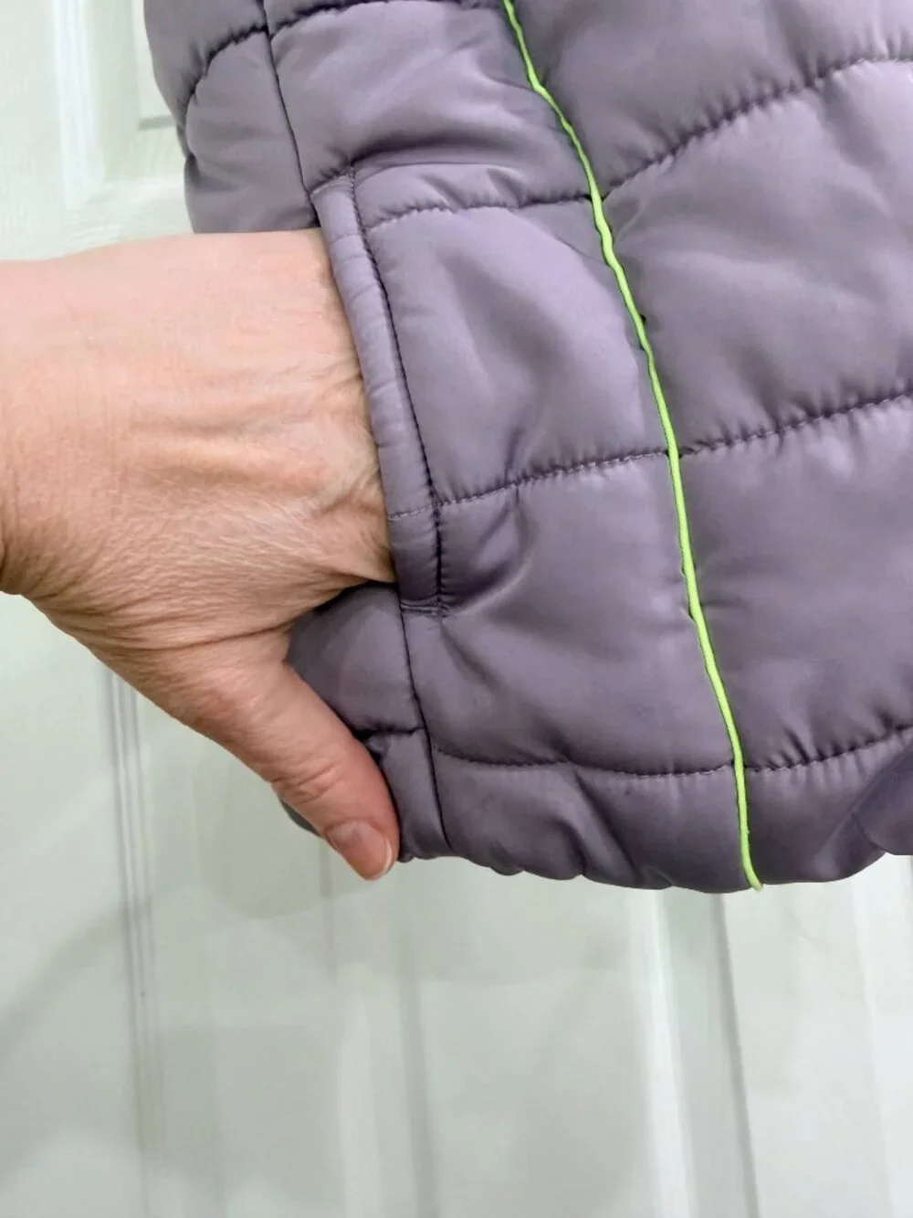 PUMA Girl's 4T Lilac Puffer Vest Neon Green Trim Lightweight Quilted